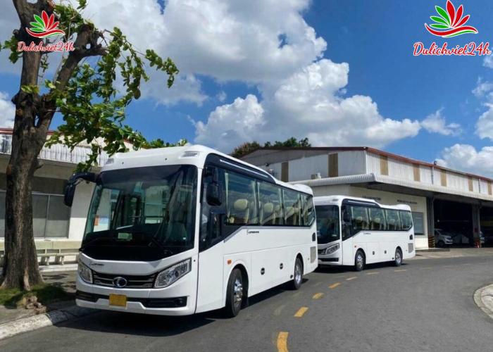 thuê xe 30 chỗ đà nẵng (8) Thuê Xe 30 Chỗ Đà Nẵng Phù Hợp Với Những Đối Tượng Nào?